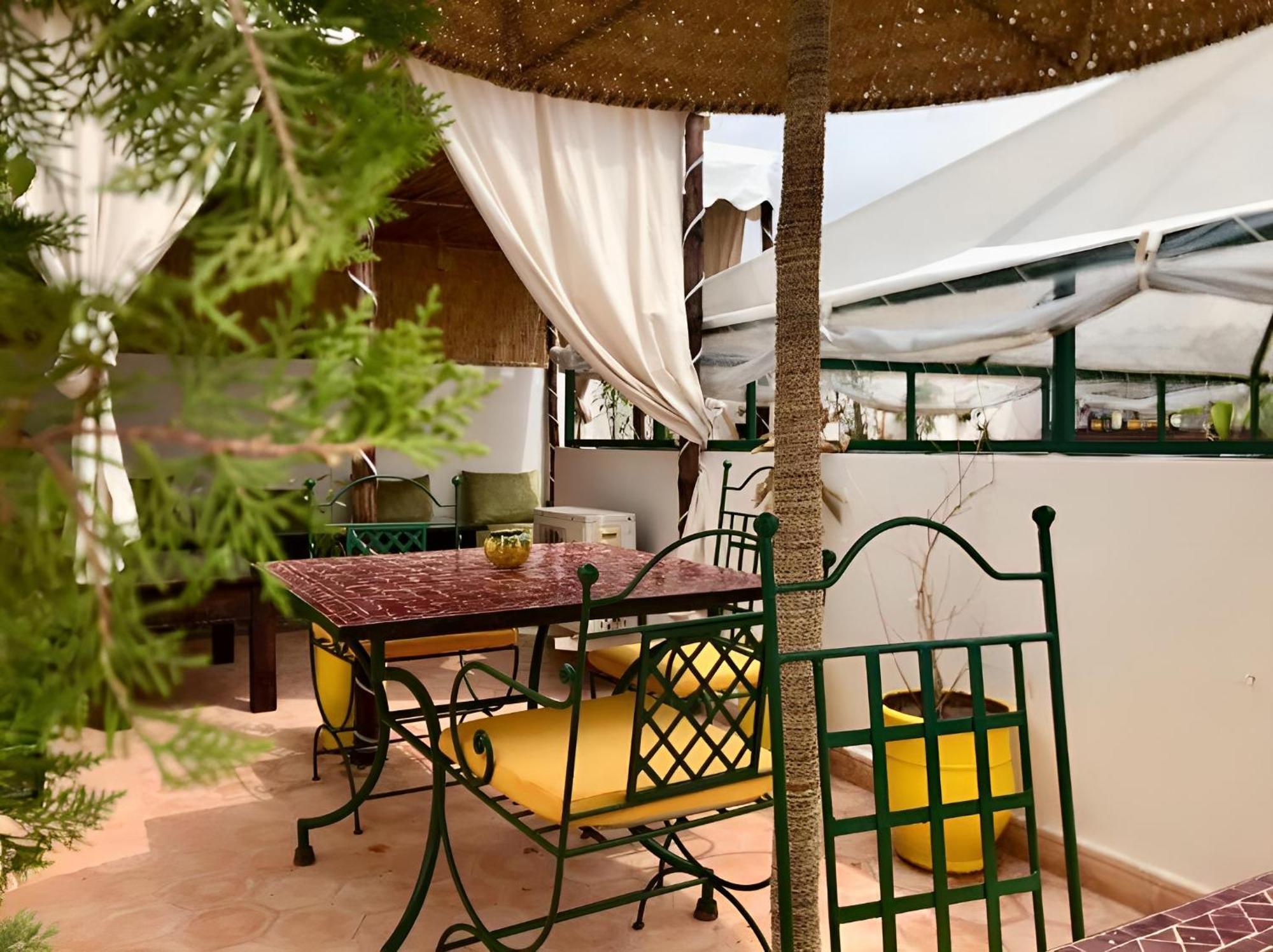 Riad Iklil Hotel Marrakesh Exterior photo